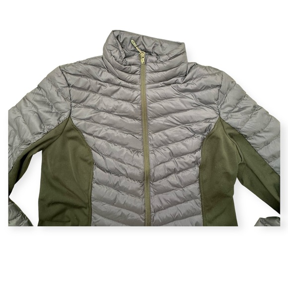 32* Degrees Heat Lightweight Women Jacket - Picture 4 of 6